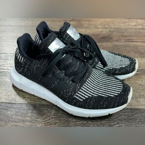 Adidas‎ Original Swifts Shoes